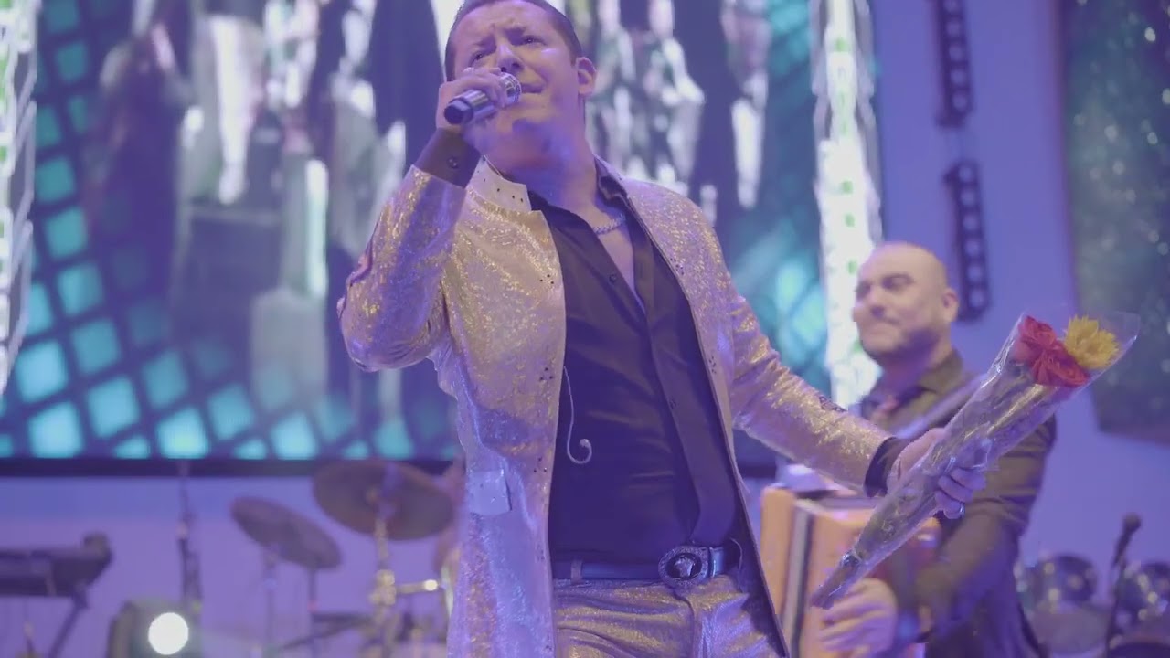 Grupo Máximo Grado El Hombre Del Equipo (en vivo 2023 Tijuana)