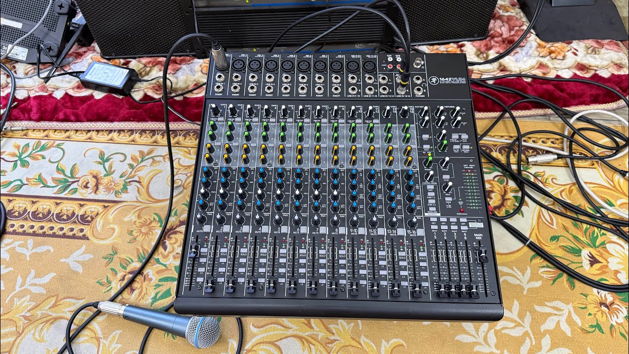 Mixer bãi Mỹ mackie 1642vlz4 đẹp xuất sắc 