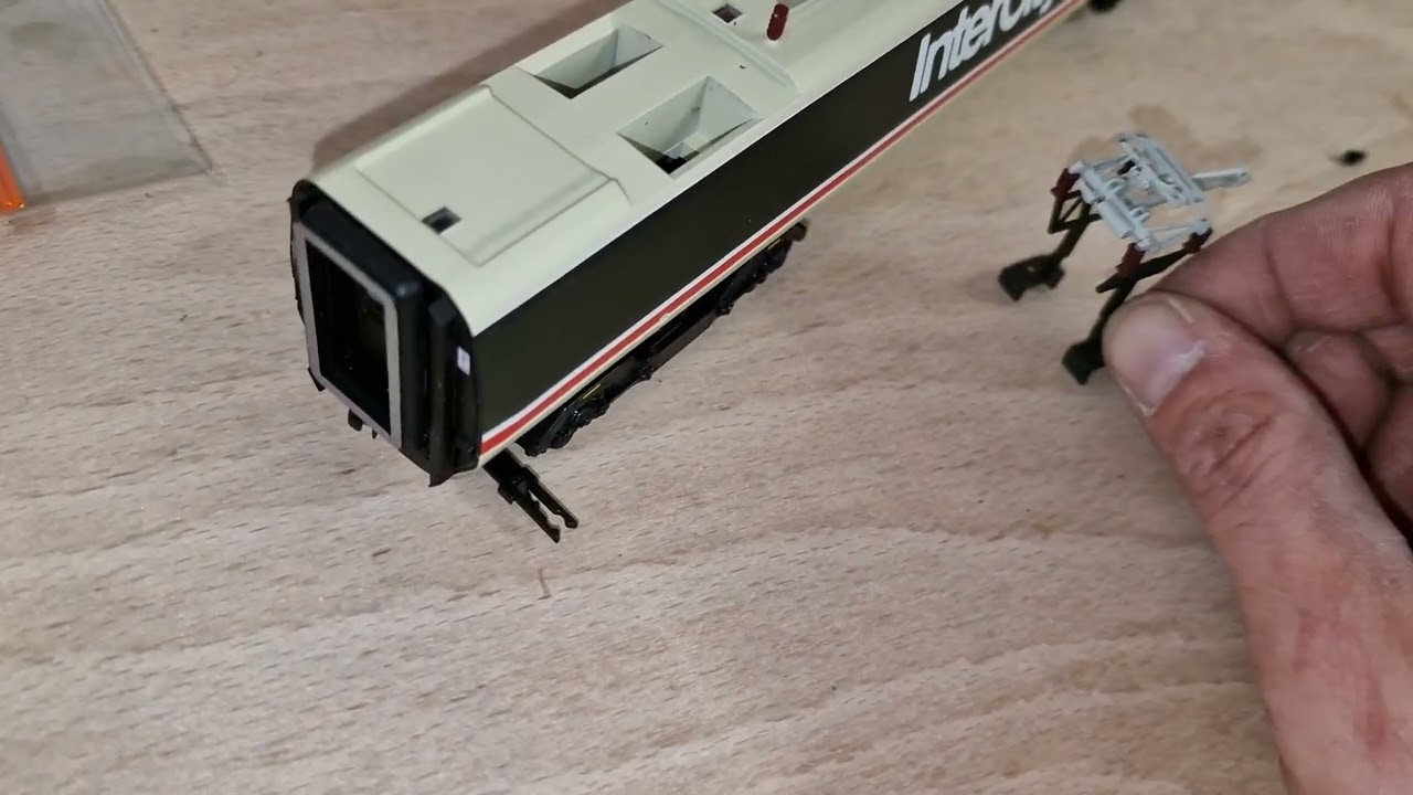 hornby class 370 apt pantograph removal.