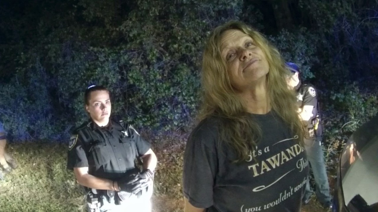 Woman in Mustang Thinks She Can Outrun Deputies… It Backfires