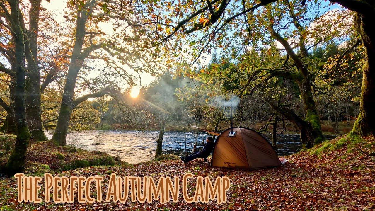 Кемпинг Hot Tent в Шотландии. Ночь в лесу и полярное сияние.