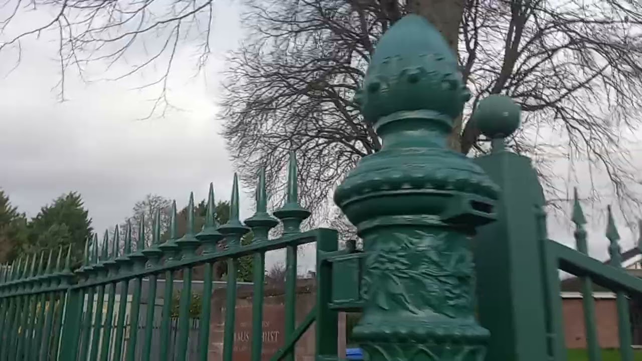 Walking with Tamson, episode 56. The Grange School and West End Park. Alloa, Scotland