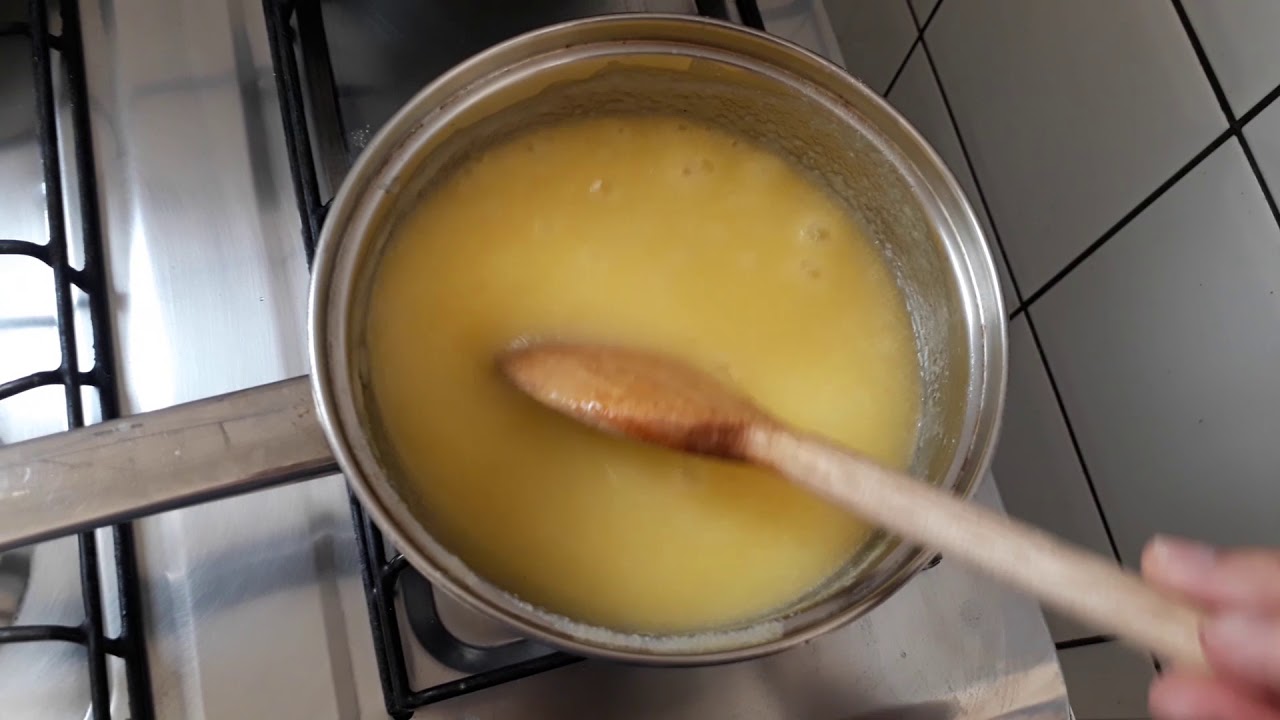 Polenta com frango para o bebê de 6 meses.
