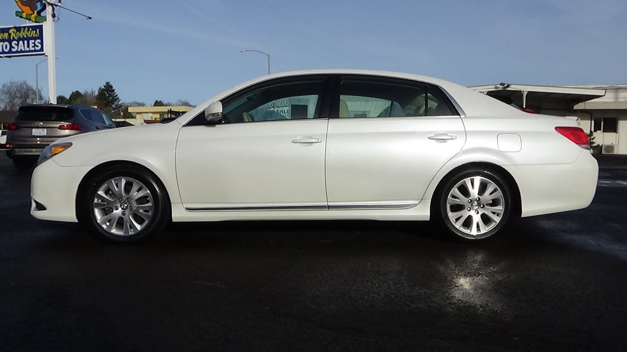 2012 Toyota Avalon - A Start-Up & Complete Documentation