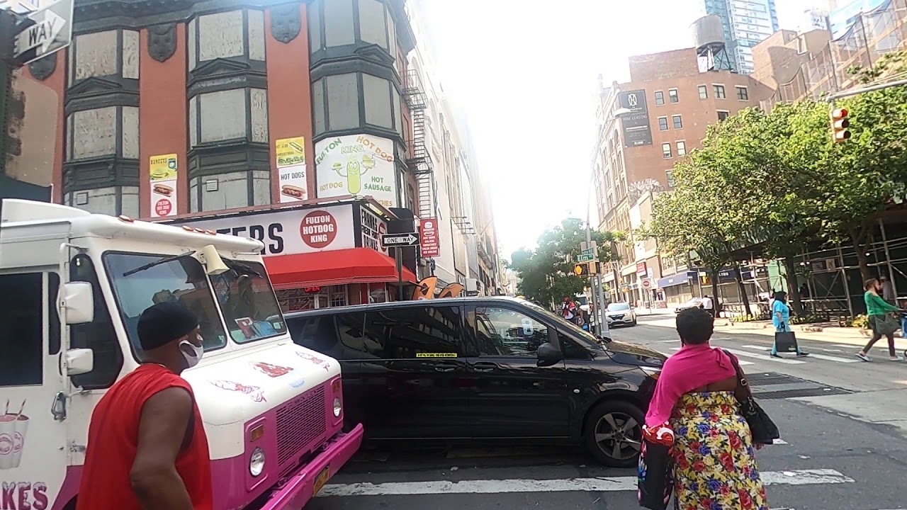 A walk at Flatbush and DeKalb Avenue, Long Island University Downtown Brooklyn Campus, New York City