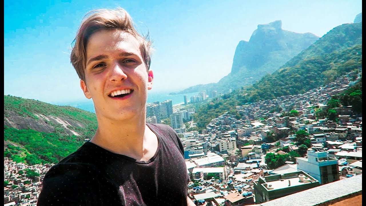 PRVNÍ TŘÍDOU DO RIA! | Martin