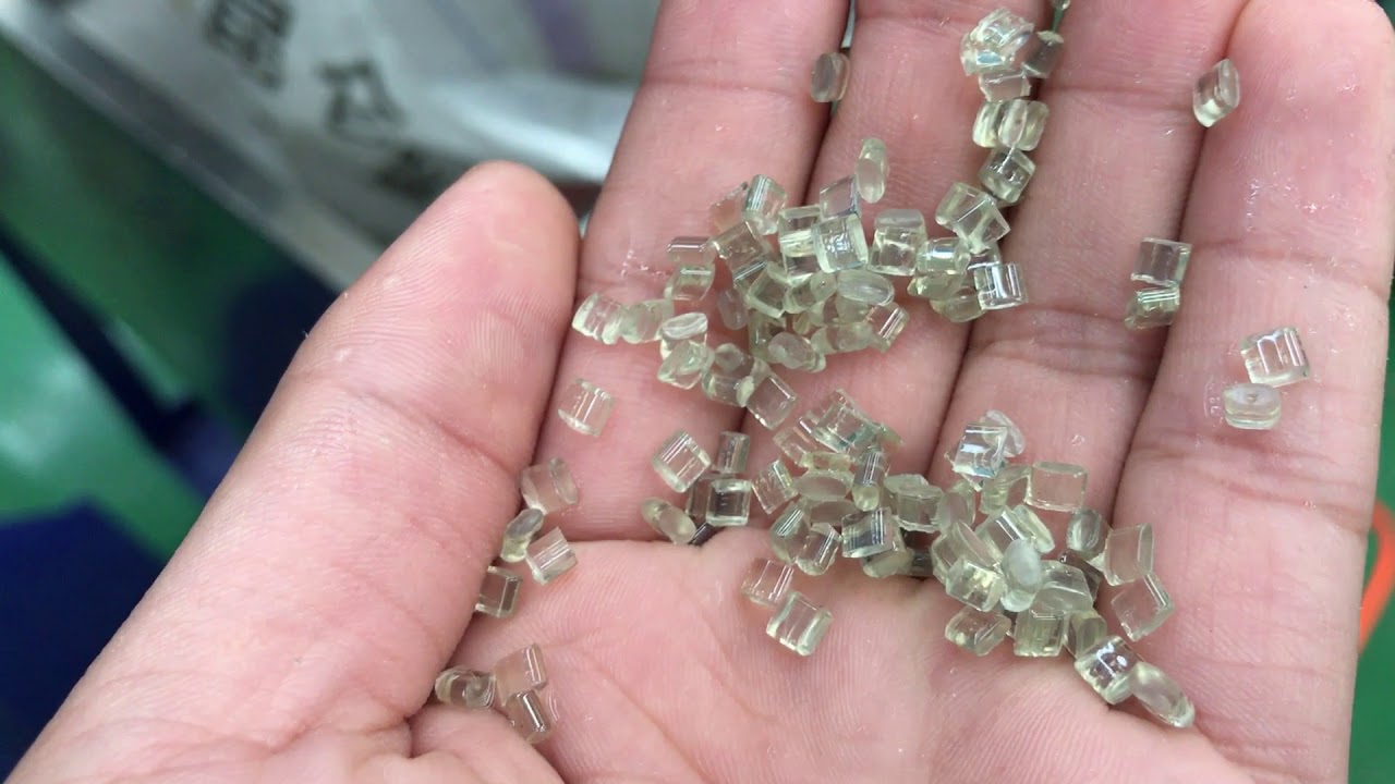 PET bottle fakes recycling into pellets/granules machine