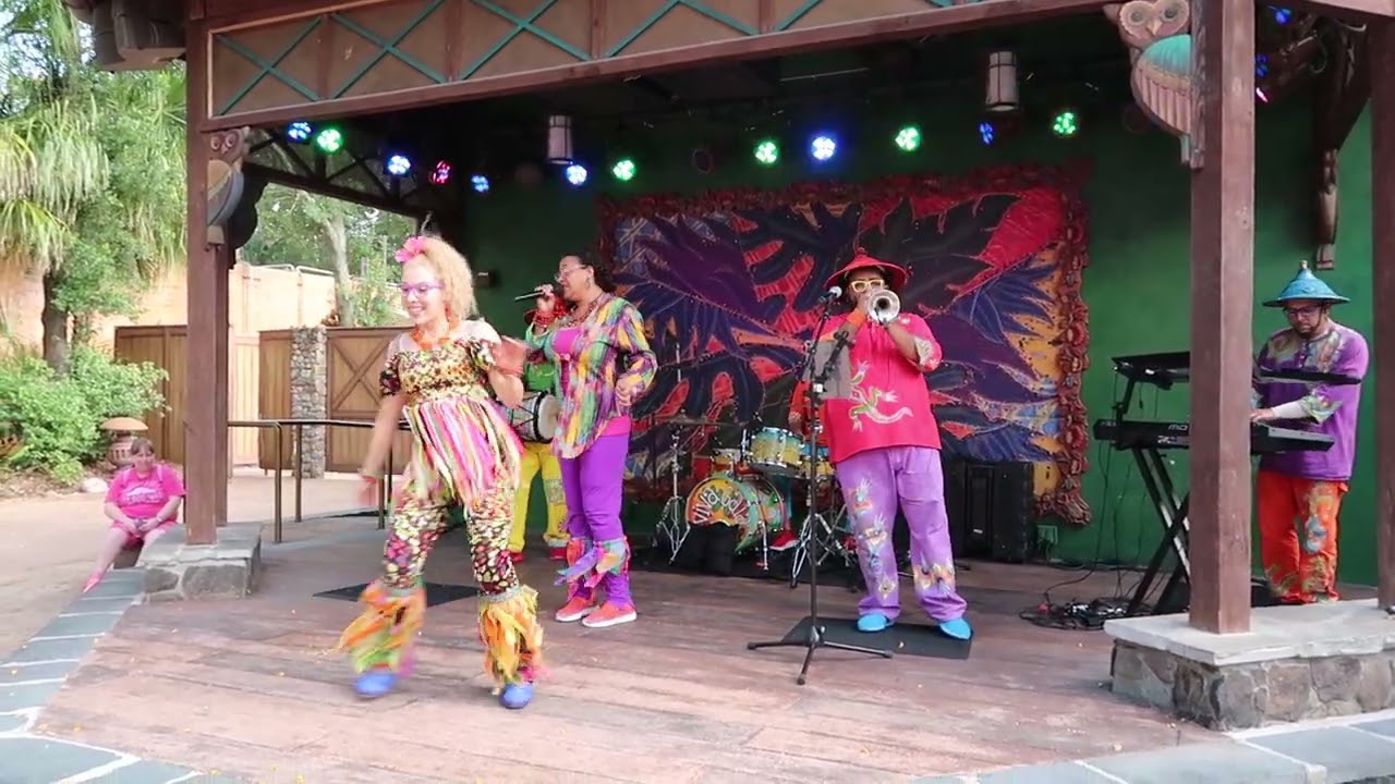 2022 Viva Gaia Street Band! Full Show Animal Kingdom Disney