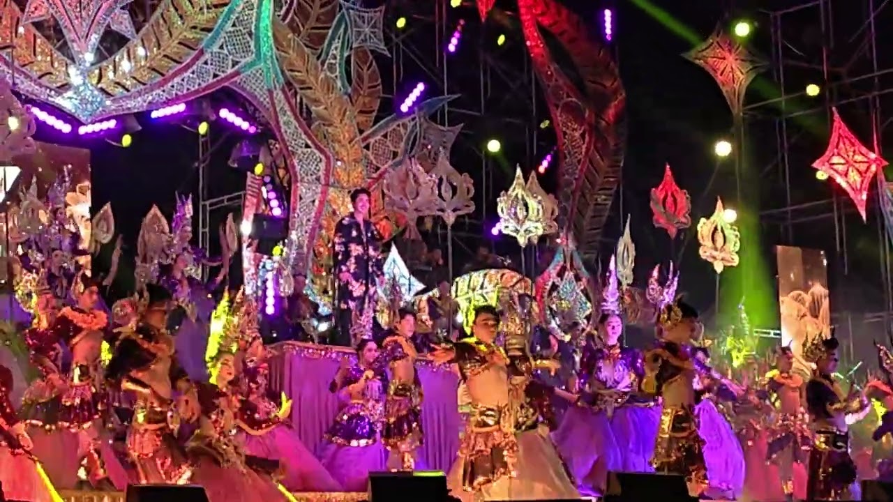 หัวหน้าบอย ศิริชัยหมอลำใจเกินร้อย