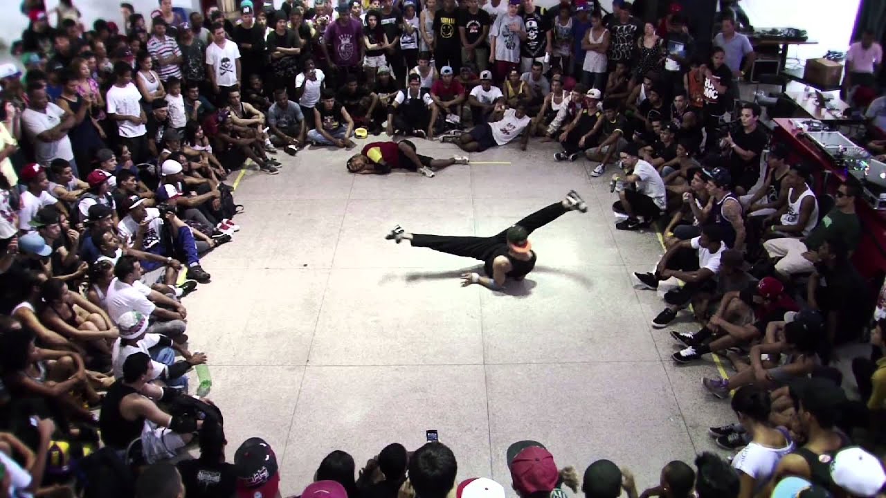 Racha na Arena 2013 - Gabriel x Anão - Racha Show