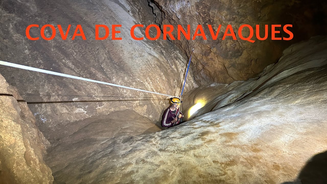COVA DE CORNAVAQUES