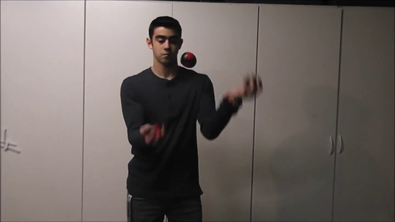 Juggling l Trick Archive # 30
