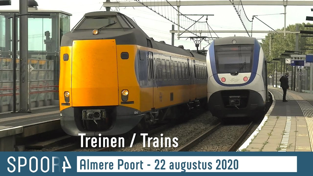 Treinen in Almere Poort - 22 augustus 2020