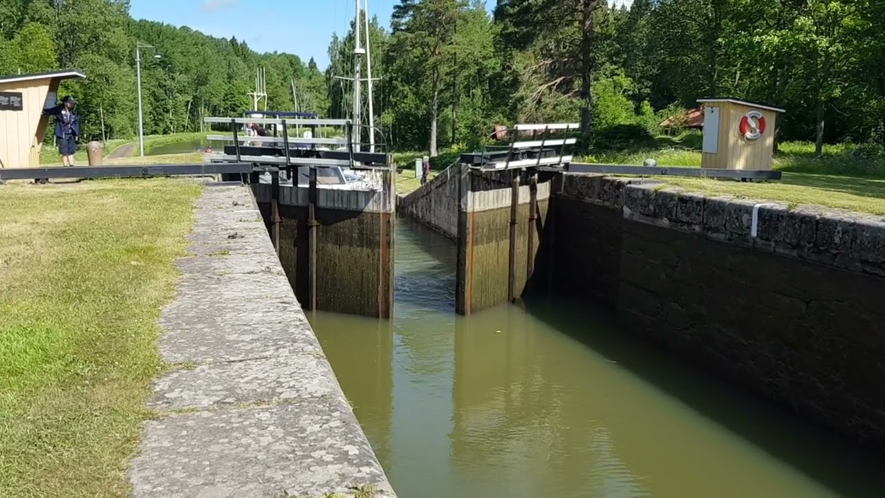 Göta kanal: Sjötorp sluss 7-8