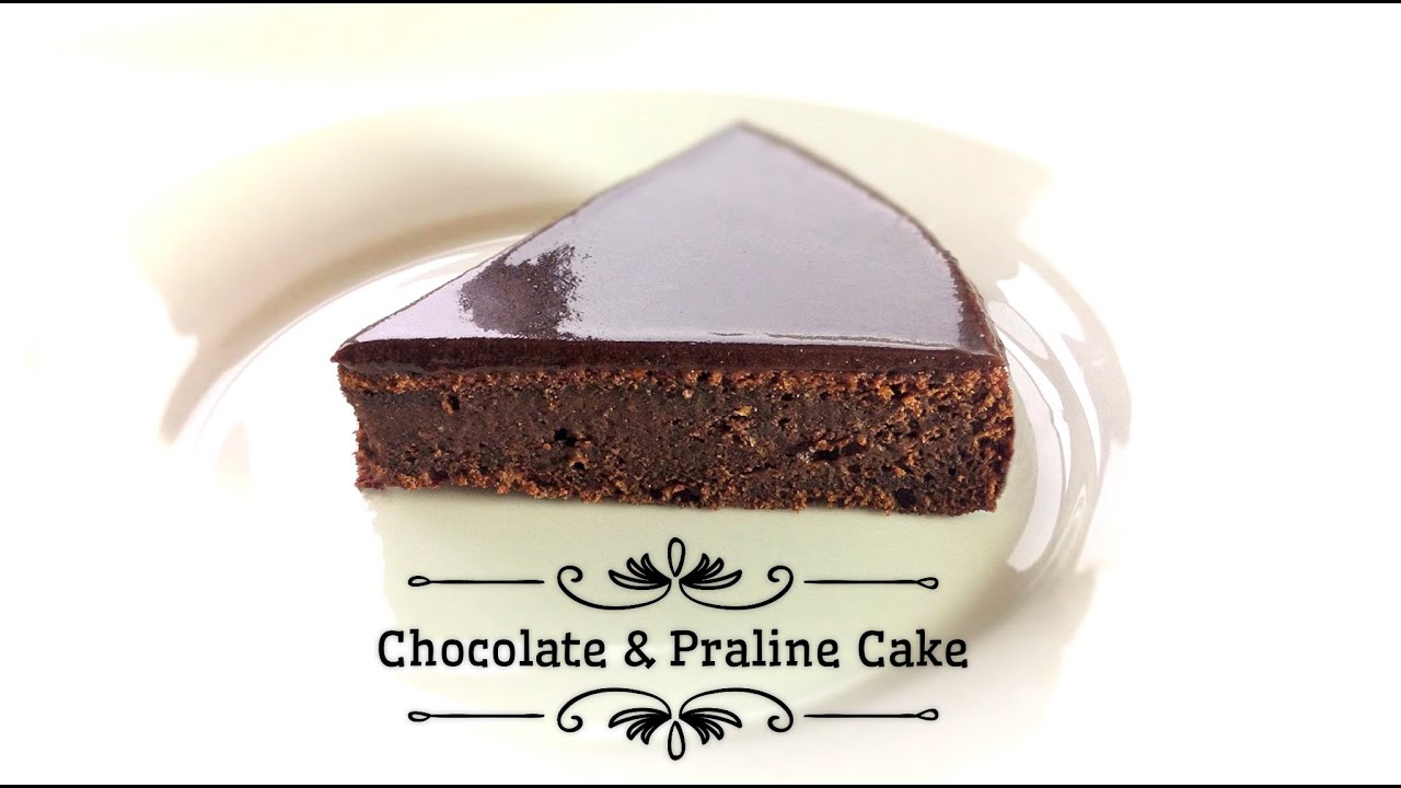 Chocolate and Praline Cake (very easy)