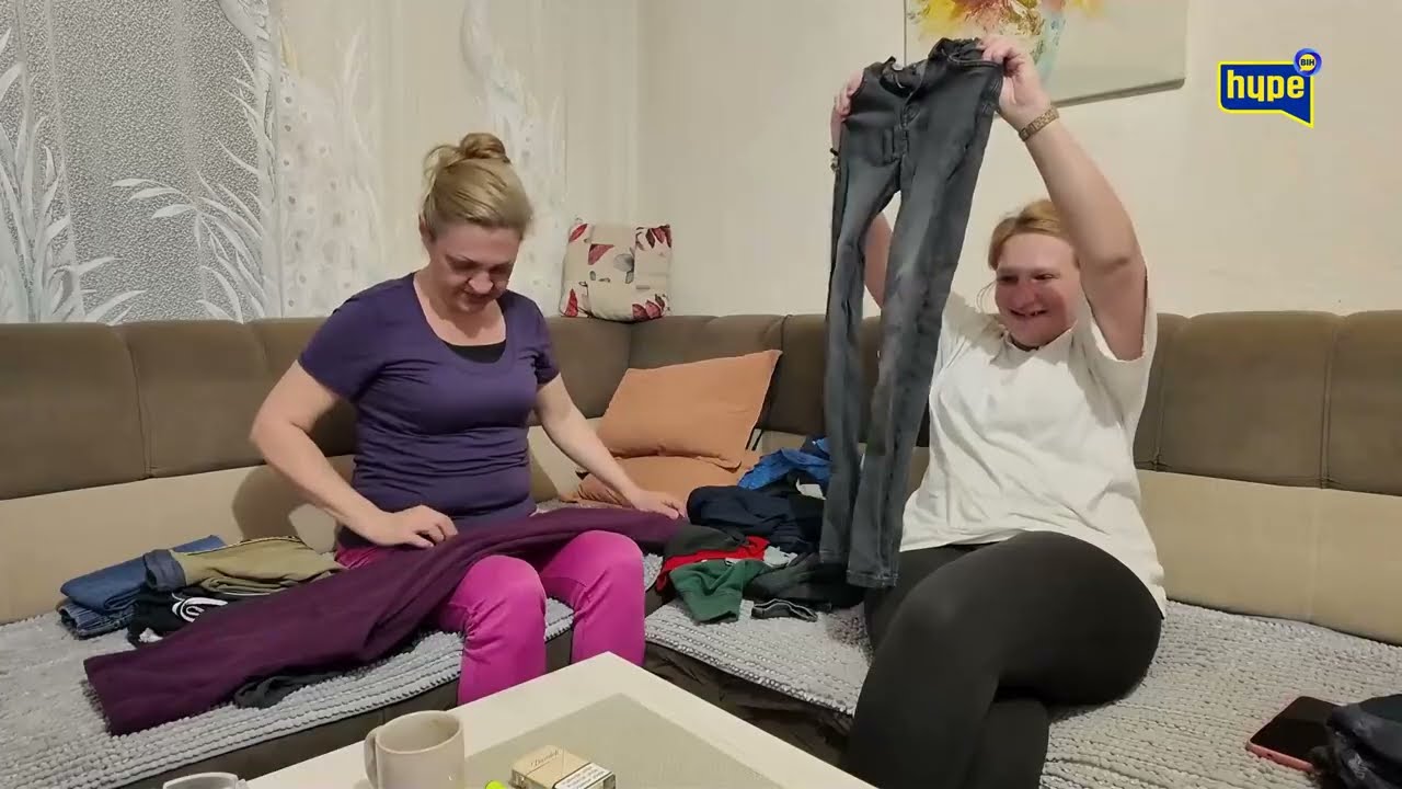Moram smr&scaron;at 23 kile da uđem u ove original farmerke koje mi je Elme kupio kad me prvi put poljubio