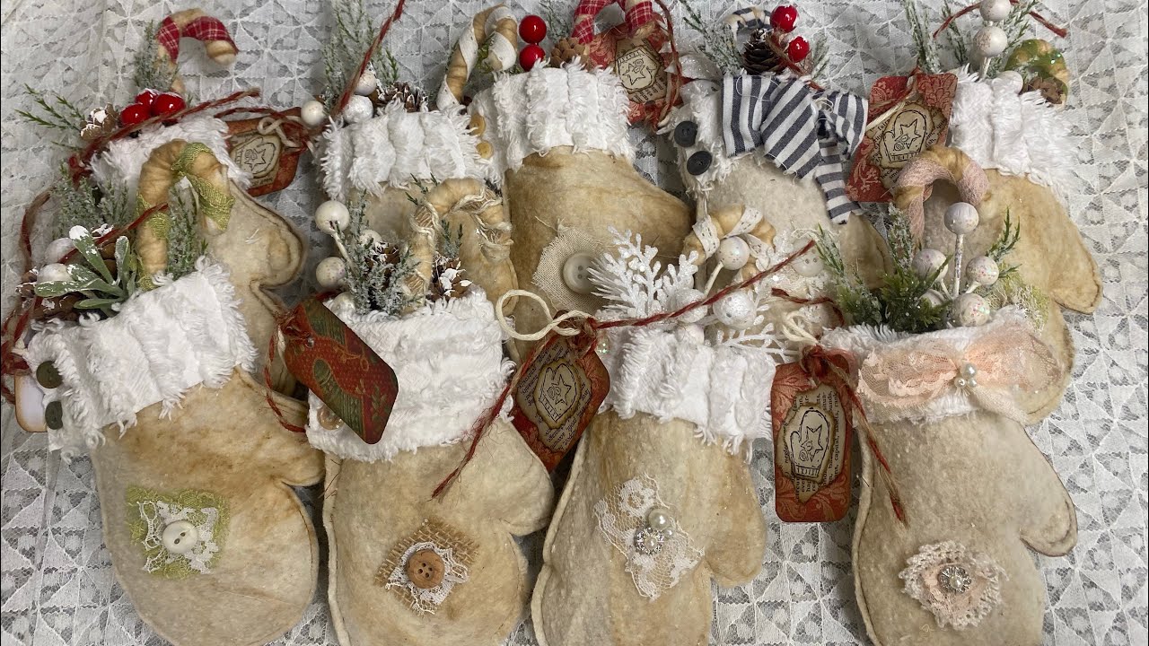 DIY Mitten Ornaments