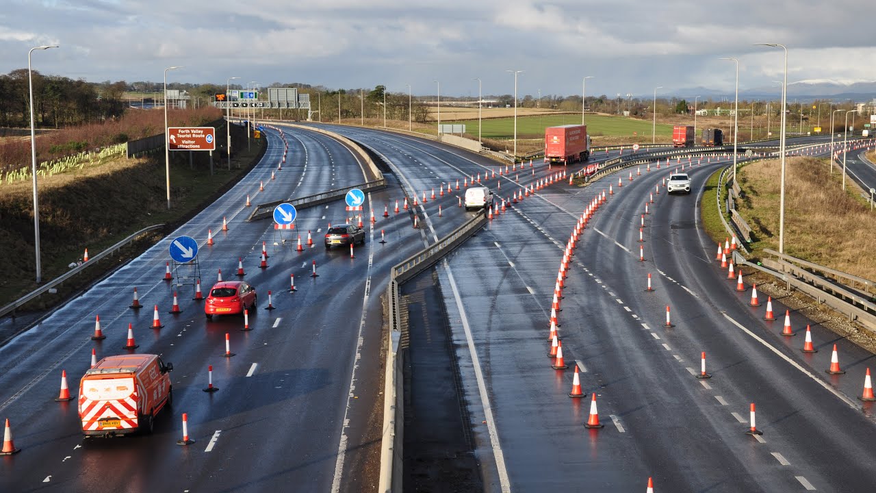 Diverting M90 traffic via the Forth Road Bridge