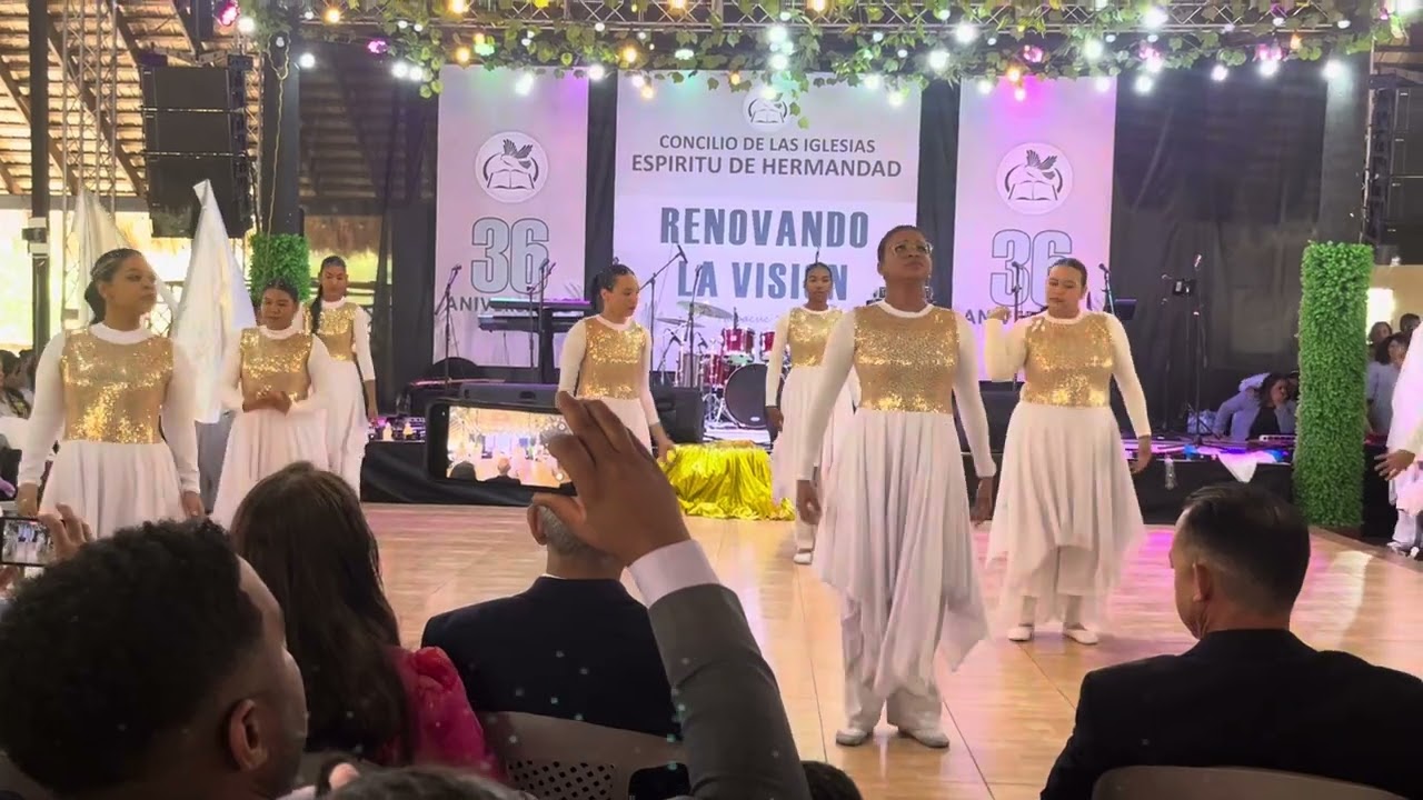 Danza unida “Me viene a buscar”
