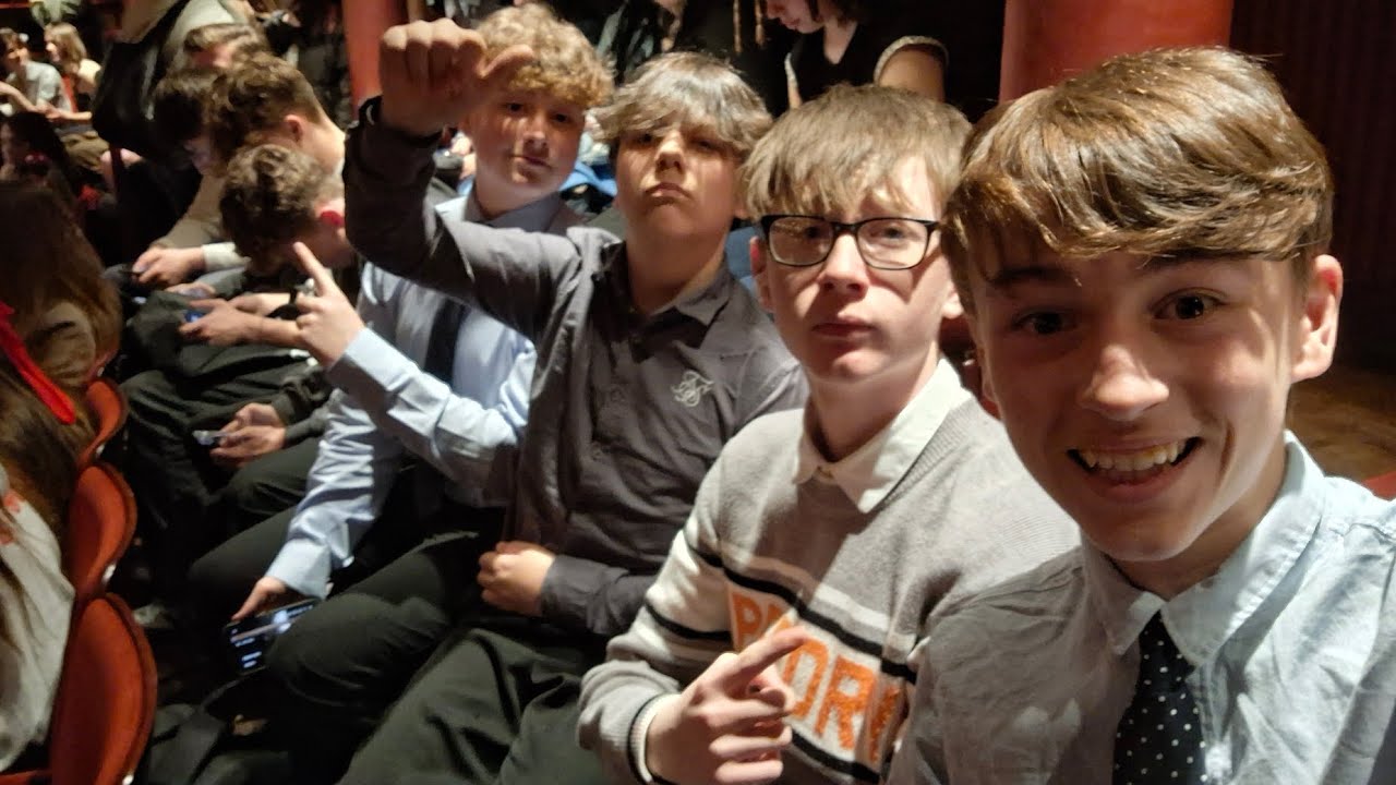 WATCHING WEST END SHOWS IN LONDON!