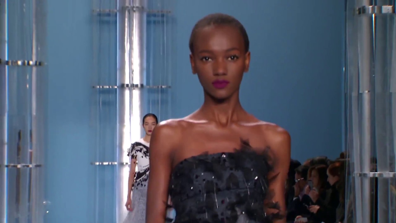 Carolina Herrera | Fall Winter 2015/2016 Full Fashion Show | Exclusive