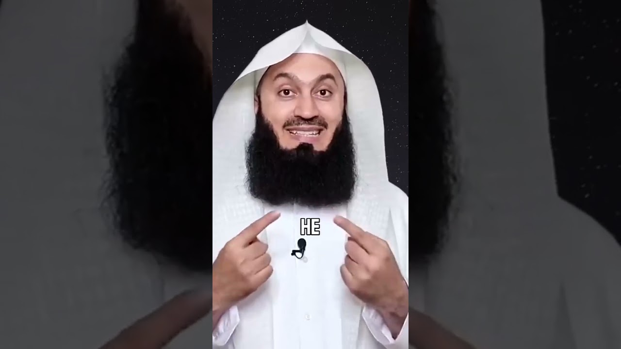 Cat Jumping on Imam while Praying - Mufti menk reaction #shorts #cat #cute #good #islam #muftimenk