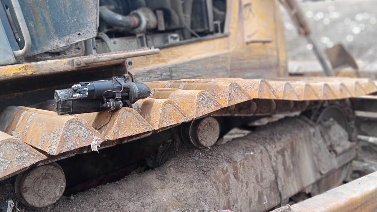 paano maglagay ng starter motor 24v|komatsu bulldozer 65p