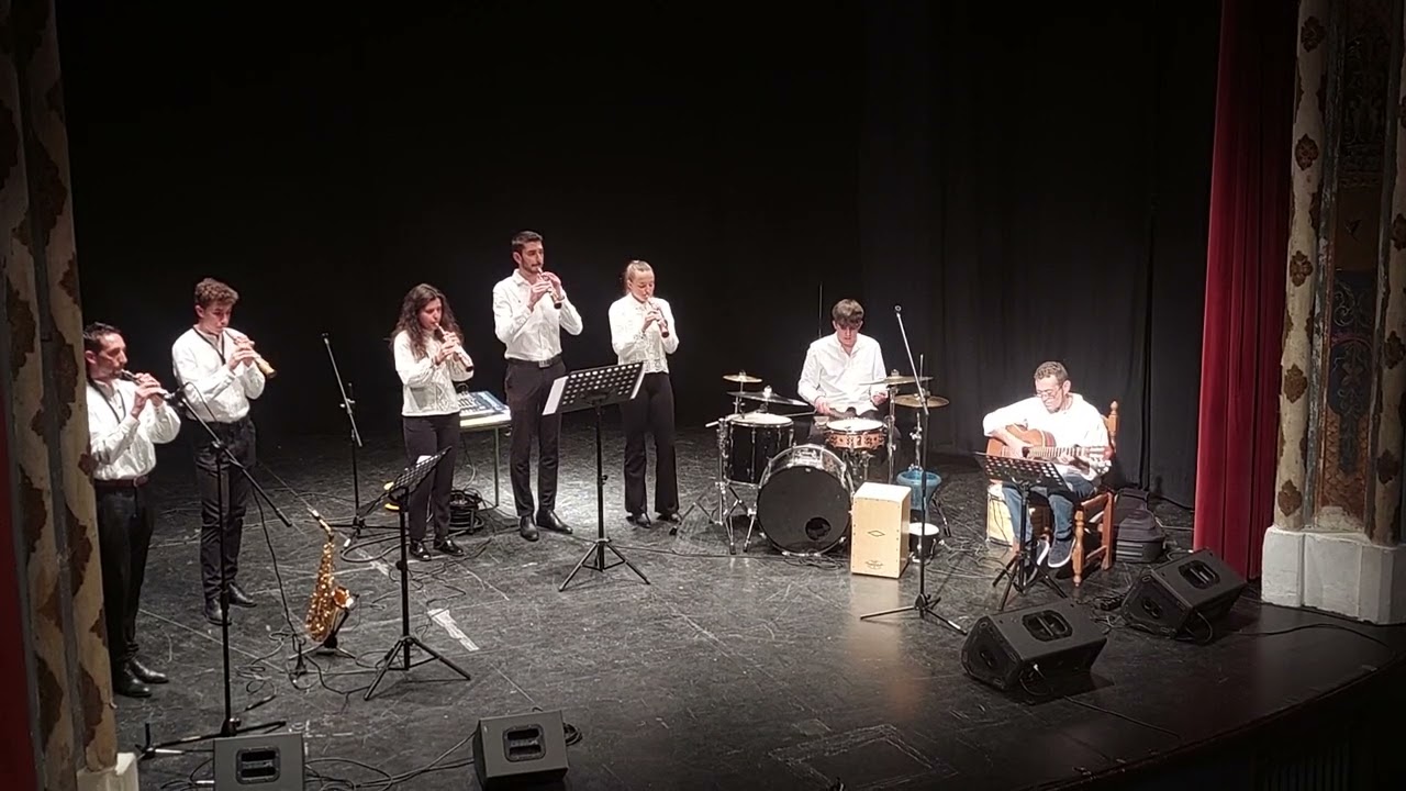 Mi Salamanca Adobe Dulzaineros de Macotera. Concierto en Pe&ntilde;aranda de Bracamonte 2022.