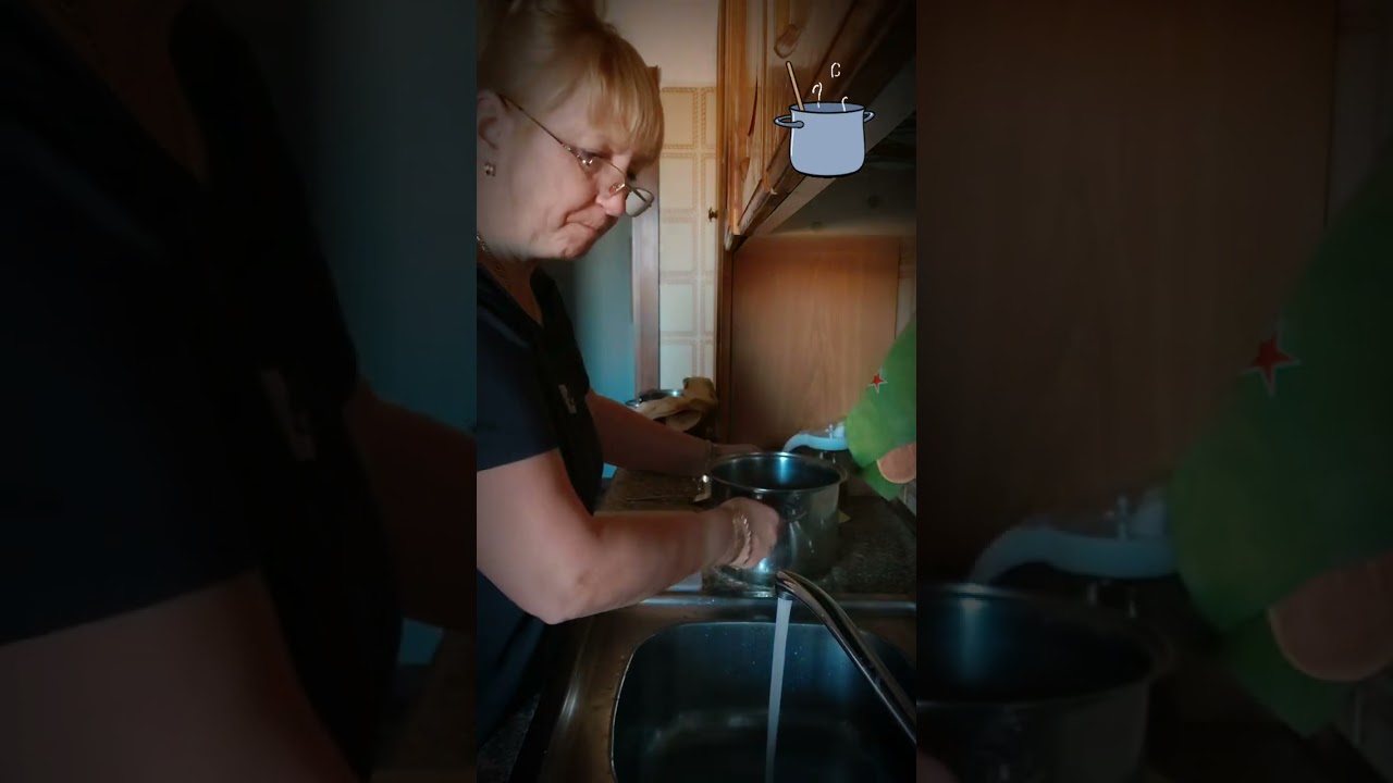 БУЛЬОН из куриных голеней.#italia #badante #lavoro #бульон #кухня