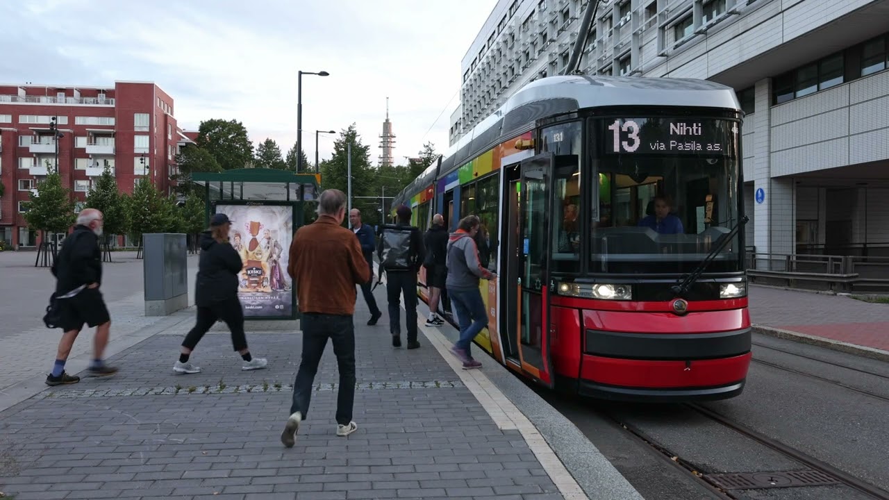 Raitiovaunu 13