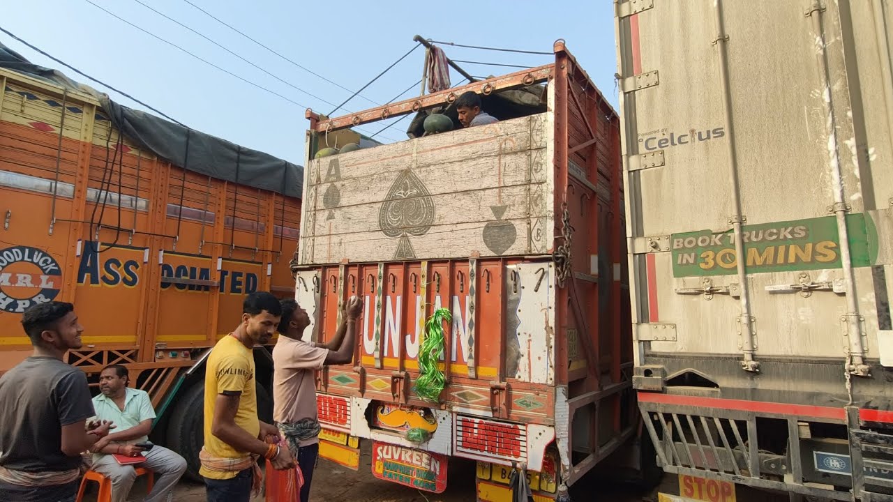 Finally pahunch chuke Agartala unloading tarbuj Tata and Leyland 2 gadi 🍉