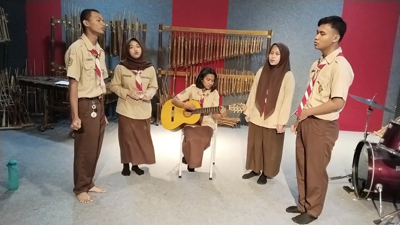 Pembelajaran Musikalisasi Puisi Kelas XI