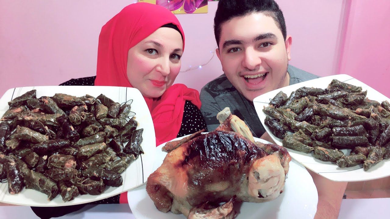 تحدى اكل فرخة كبيرة بوزن 3 كيلو مع محشى ورق العنب والعقاب لاذع ..!