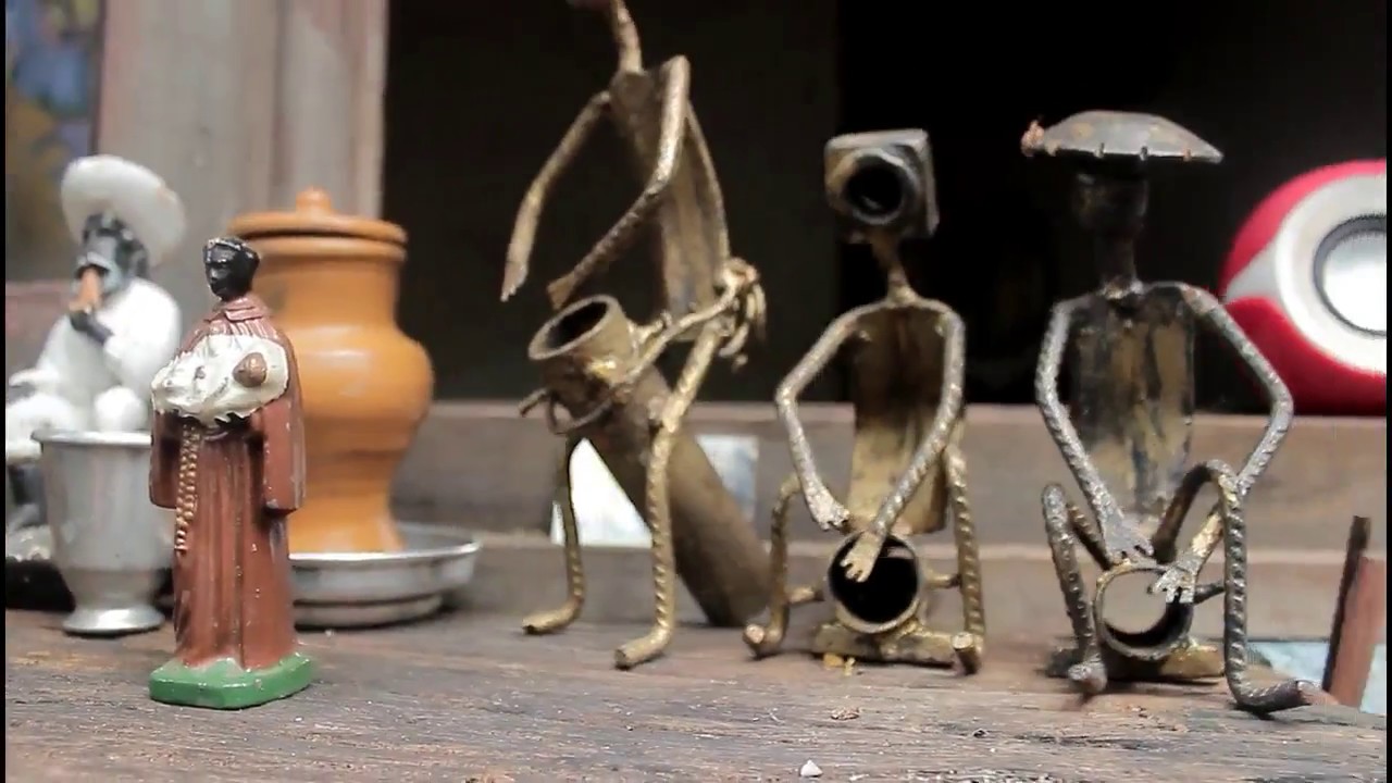 FLOR D'AROEIRA - TAMBOR DE CRIOULA E CAPUERA (MESTRE NENÊ)