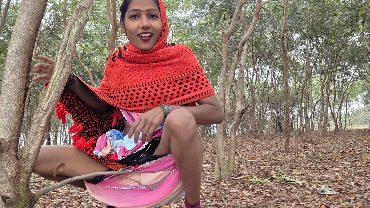 न्यू लोकेशन पे हम लोग आए हैं दोस्तों वीडियो को देखिए और मज़ा कीजिए इस वीडियो में हमने घोप का मजा