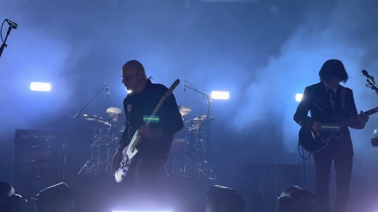 The Smashing Pumpkins -  SILVERFUCK - 21 May 2022 -  1080p