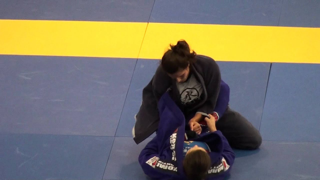 2012 Euros Female Black Belt Med Heavy Finals - Submission #1070 - Michelle Nicolini