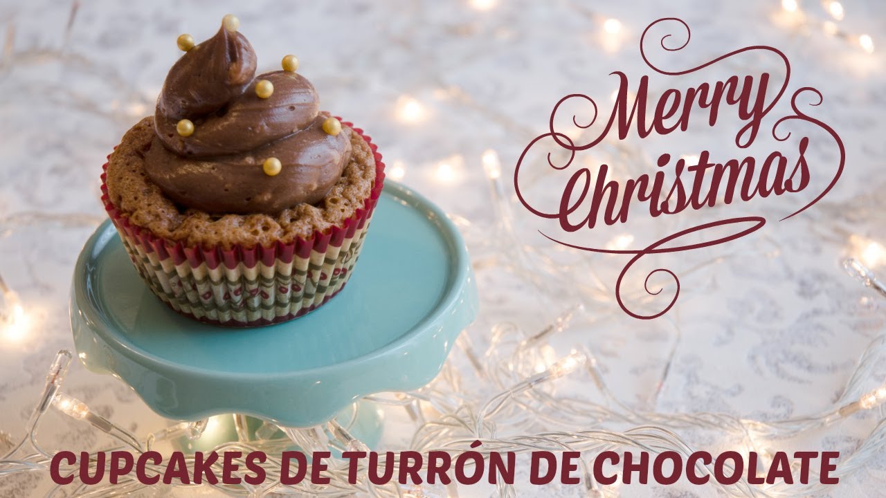 C&oacute;mo hacer cupcakes navide&ntilde;os de turr&oacute;n de chocolate, receta f&aacute;cil &hearts; Bocados Divinos