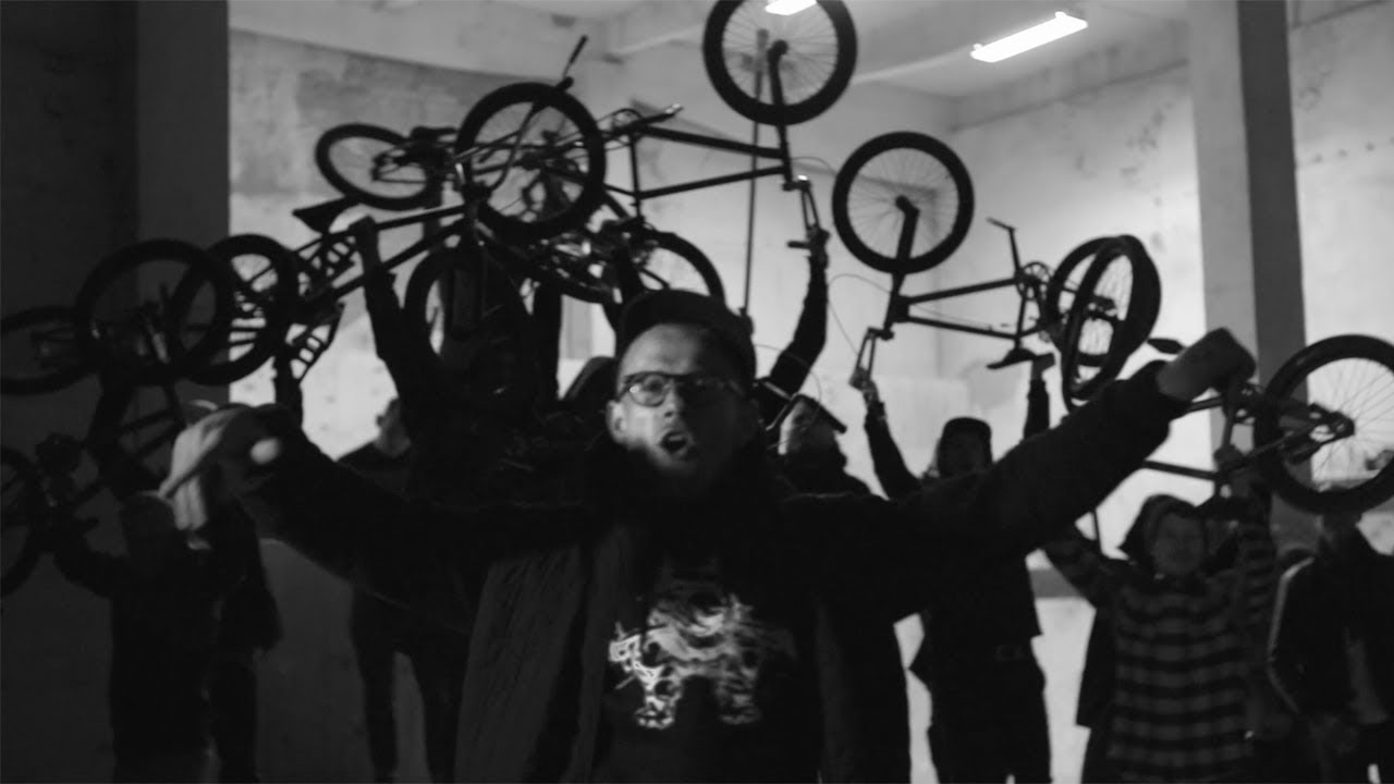 FEET FIRST &ldquo;Alles f&uuml;r die Gang!&rdquo; OFFICIAL MUSIC VIDEO