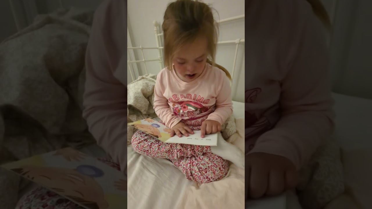 Eva is Reading!
