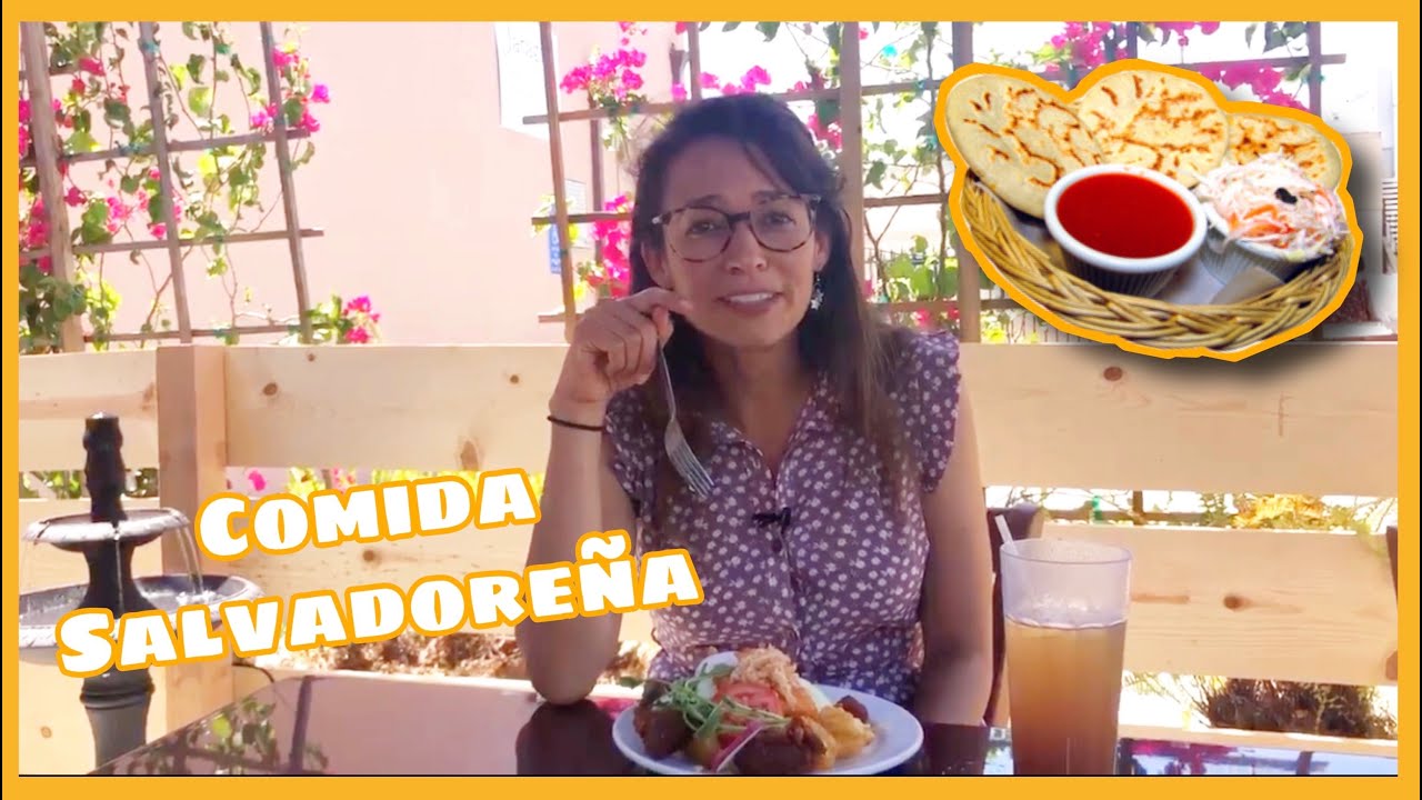 Nicaraguense probando comida Salvadoreña
