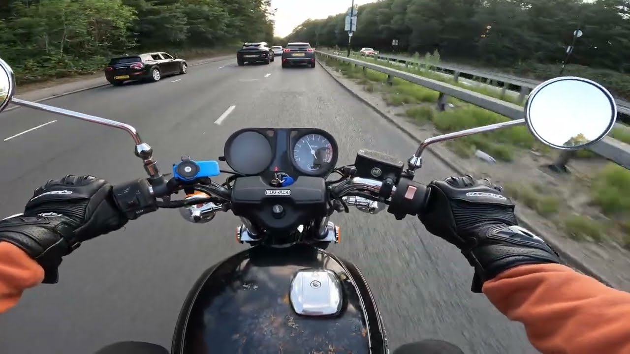 Suzuki GS850G Delkevic 4-1 Exhaust