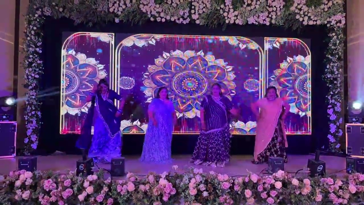 Mother Dance at son marriage. #bahukaswagat #bahurani #motherdance #viralvideo 