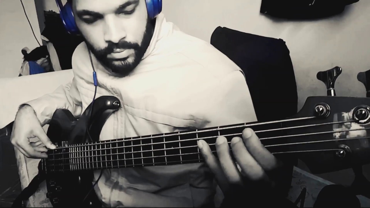 Yahweh - Christine D' Clario - cover bass.