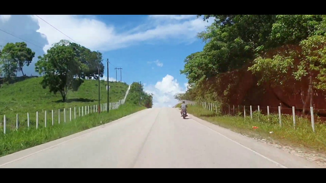 De camino a la finca De San Andres Peten