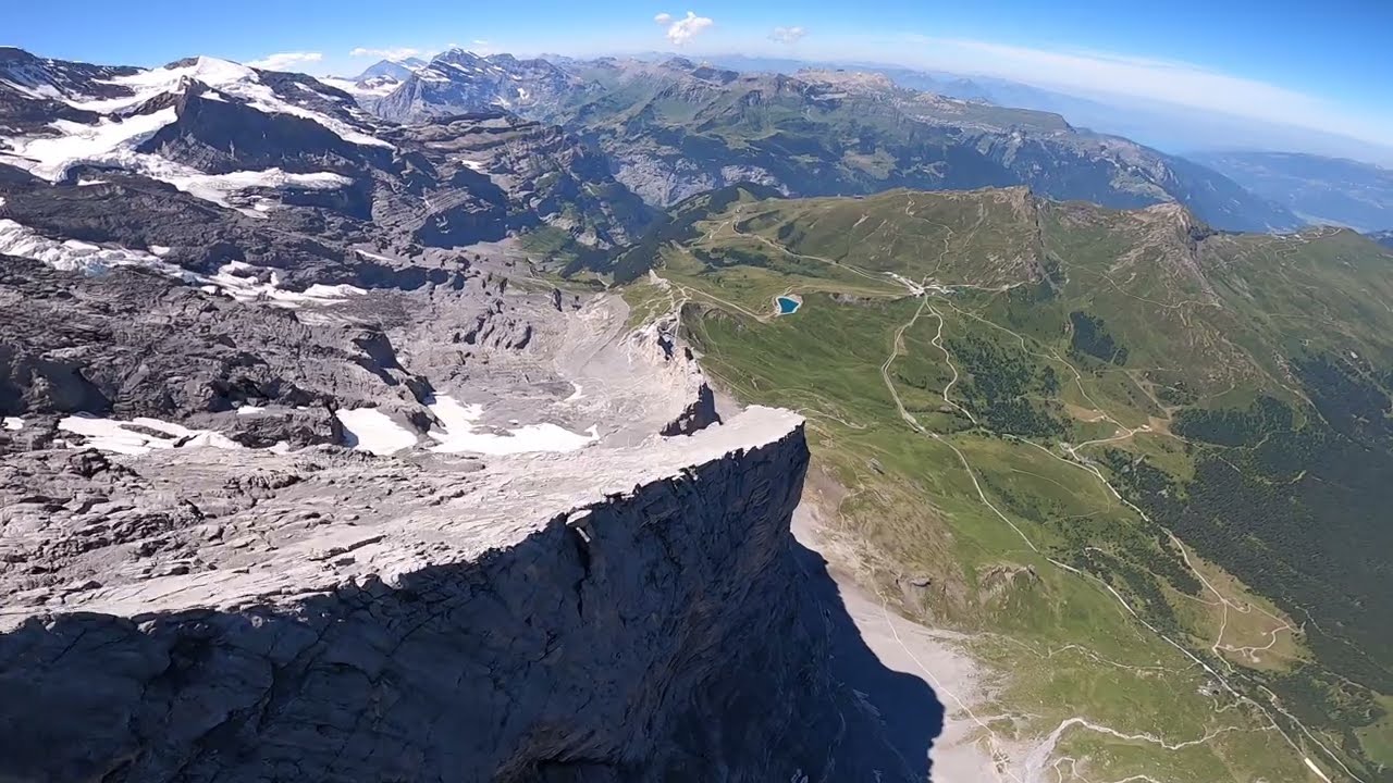 The Eiger Experience - From 'Extacy Board' to 'Yellow Ocean' Wingsuitflight