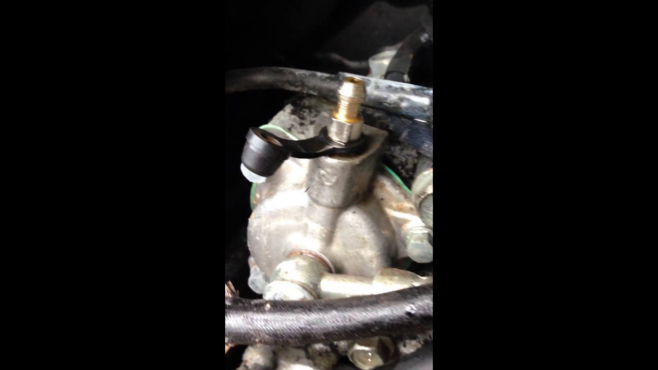 1983 Honda V45 Magna 750C Clutch Bleed Solution