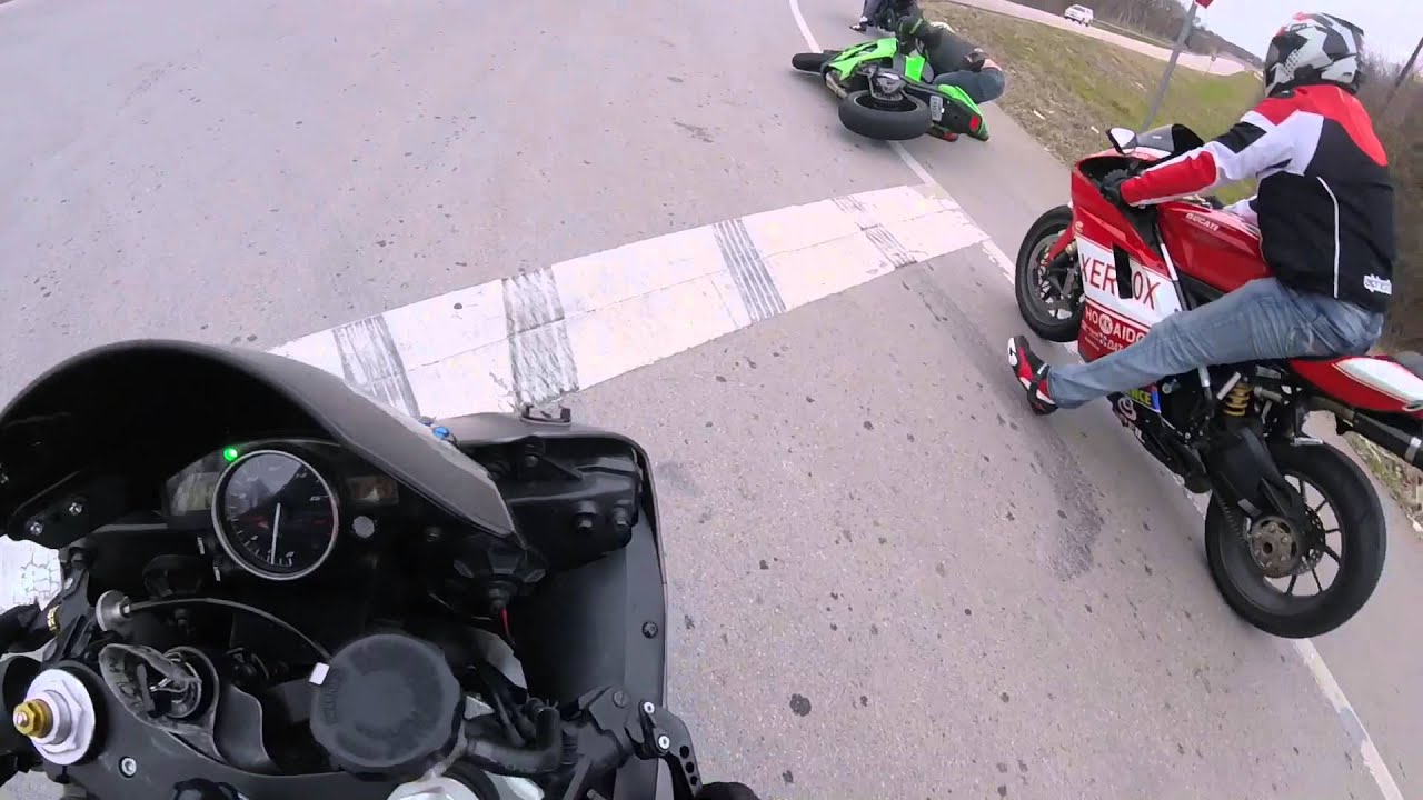 Midget goes boom