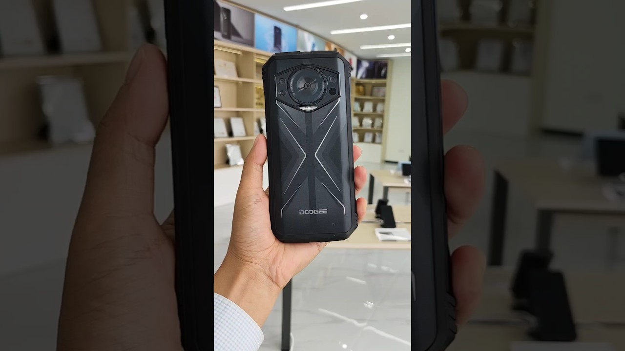 Doogee S118 10800mah big battery rugged phone quick hands on. #doogee #ruggedphones