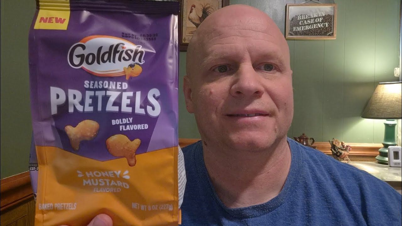 New Honey Mustard Goldfish Seasoned Pretzels Review 